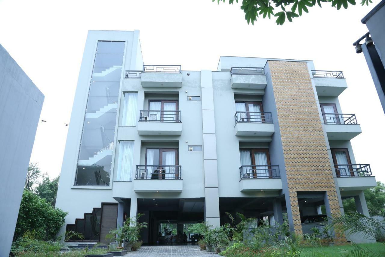 Royal Residence On Sohna Road Delhi  Exterior photo